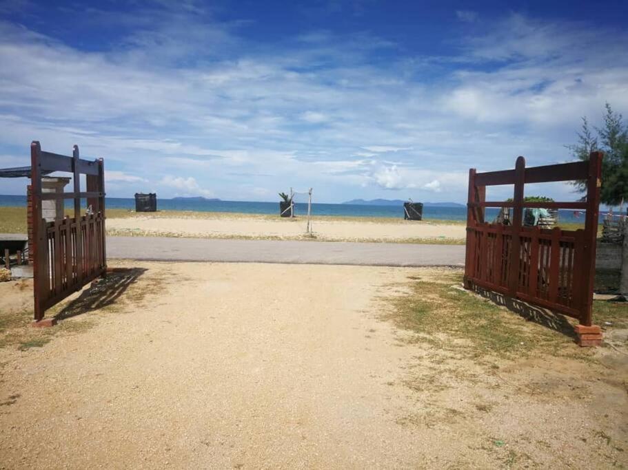 Rembulan Escape Bell Tent 1 Kampung Penarik Exterior foto